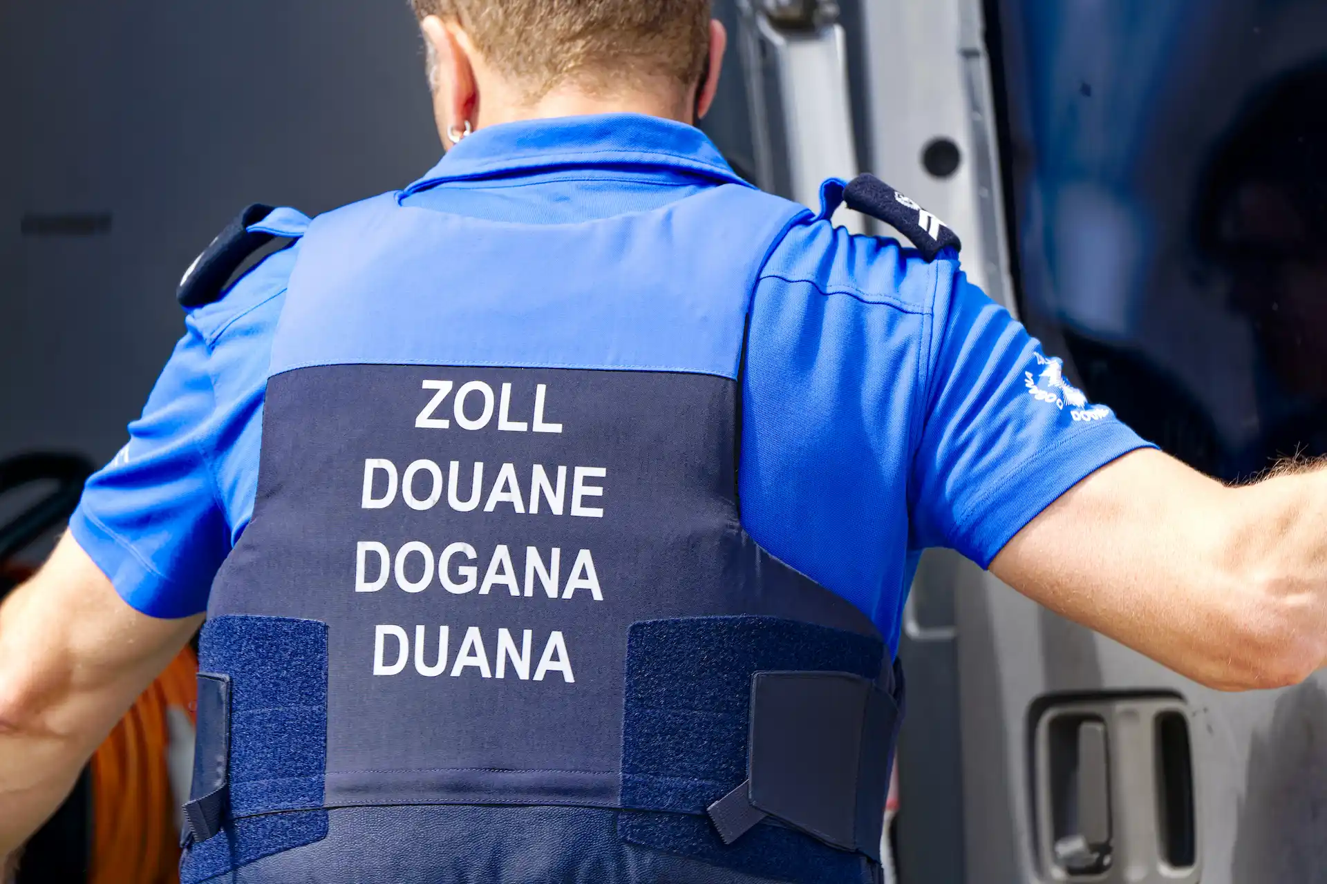XDR Customs Protect People, Borders And Society